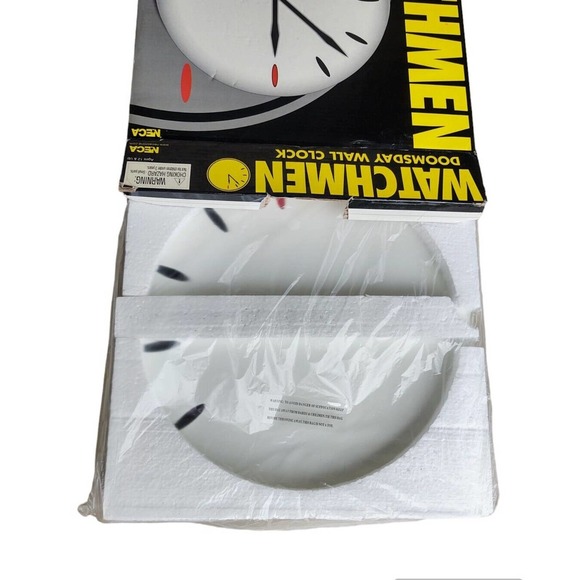 Watchmen Doomsday Wall Clock NECA Warner Bros DC Minimalist - Picture 2 of 11